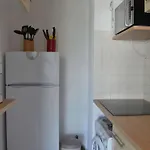 Apartament 2 Pieces Avec Terrasse Pres De La - Fr-1-226a-344 Fréjus